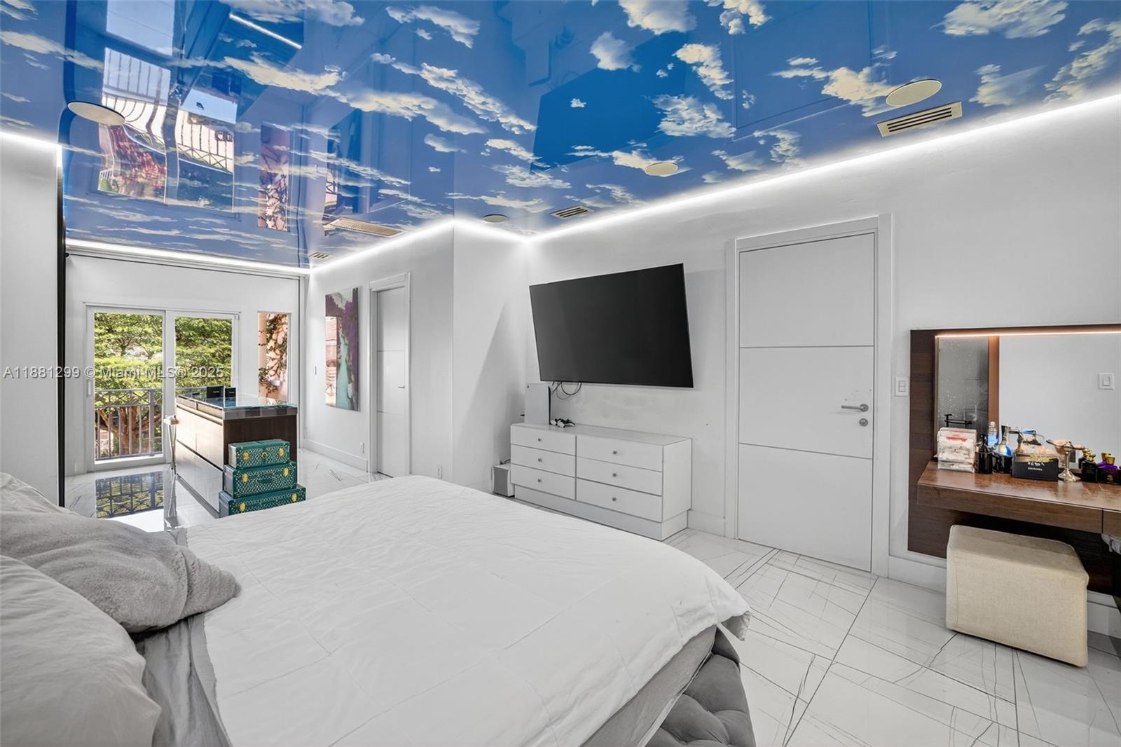 Photo of 3710 208th Ter  (3710), Aventura, Florida, 33180 - 