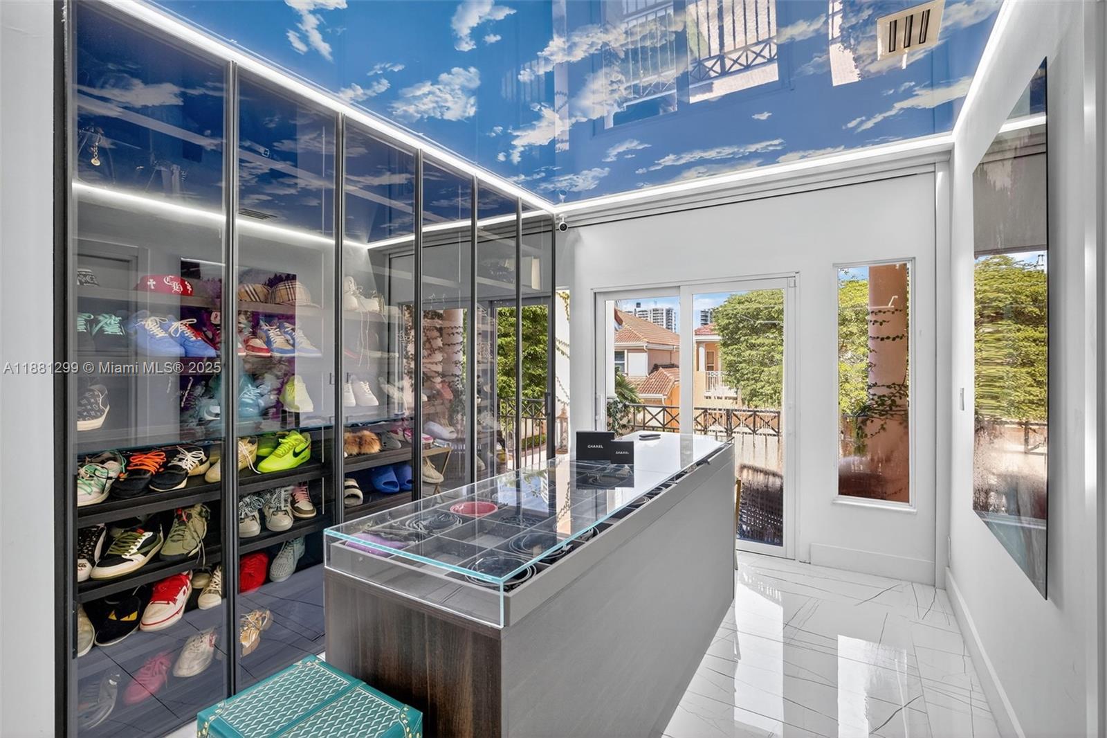 Photo of 3710 208th Ter  (3710), Aventura, Florida, 33180 - 