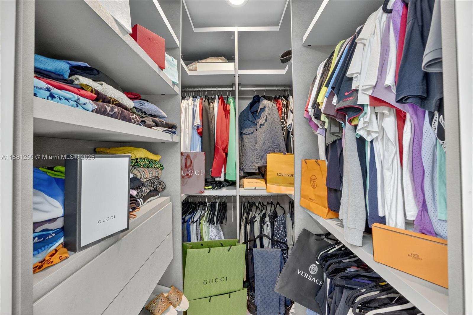 Photo of 3710 208th Ter  (3710), Aventura, Florida, 33180 - 