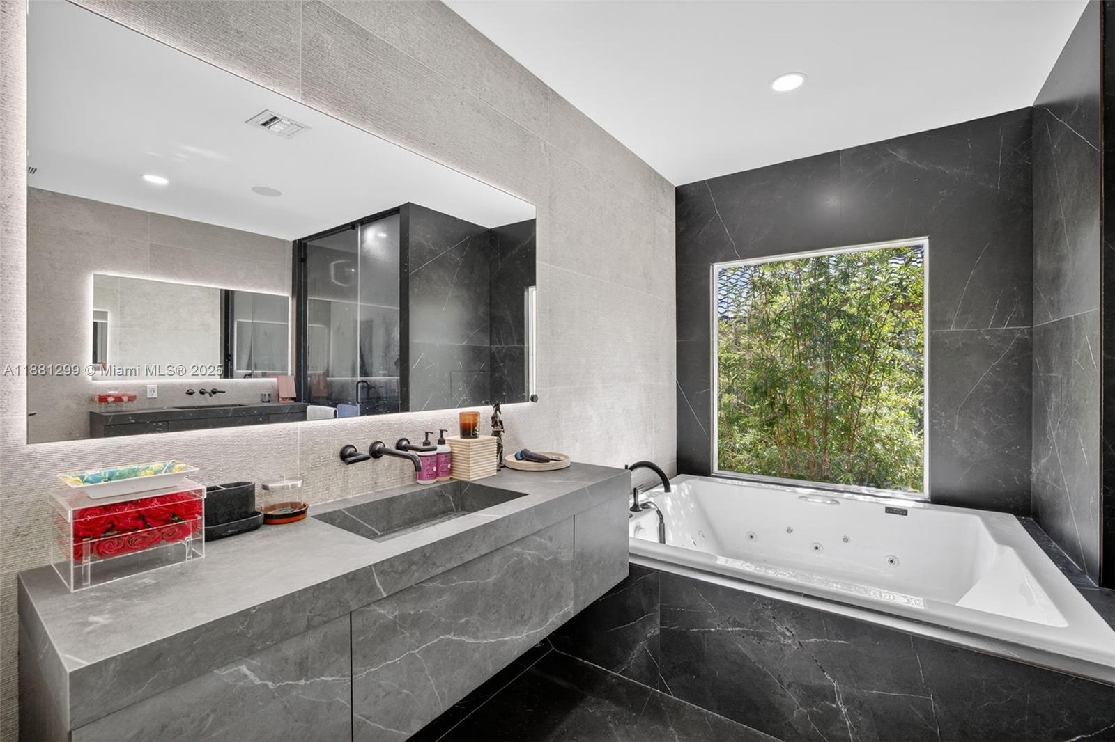 Photo of 3710 208th Ter  (3710), Aventura, Florida, 33180 - 