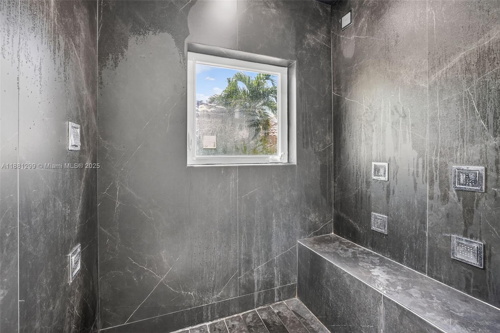 Photo of 3710 208th Ter  (3710), Aventura, Florida, 33180 - 