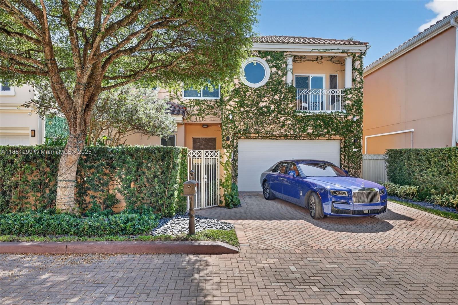 Photo of 3710 208th Ter  (3710), Aventura, Florida, 33180 - 