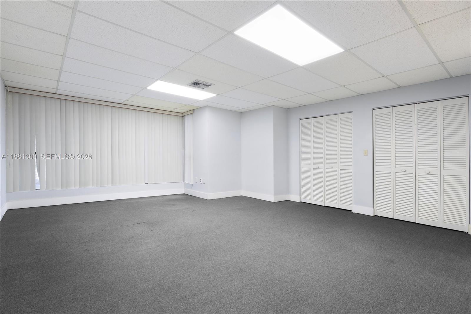 1740  /   sq. ft. $ 2025-09-18 0 Photo