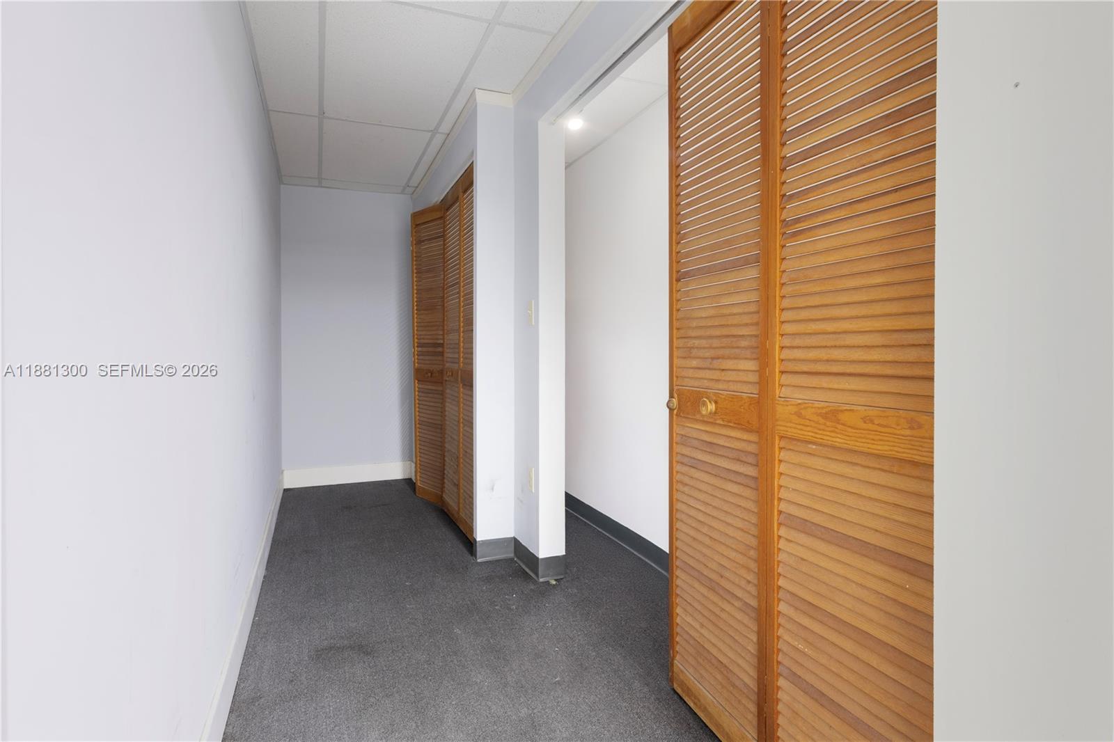 1740  /   sq. ft. $ 2025-09-18 0 Photo