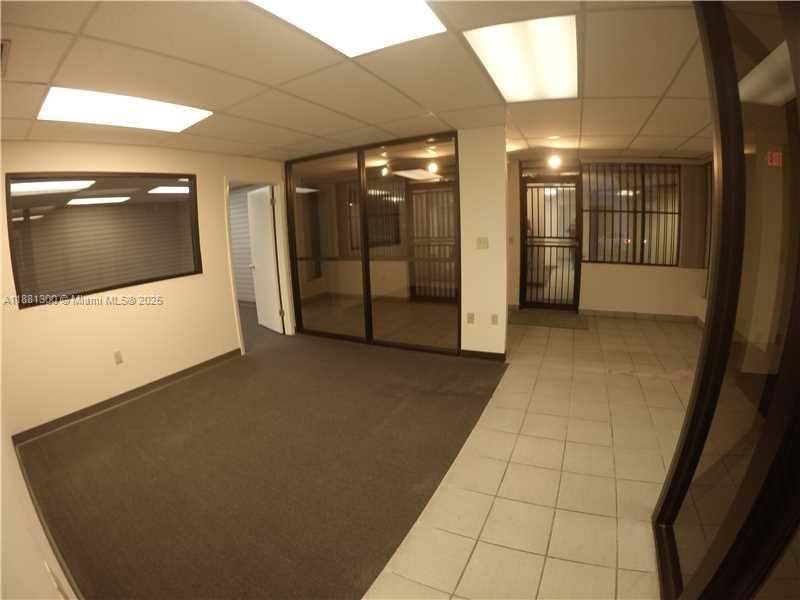 1740  /   sq. ft. $ 2025-09-18 0 Photo