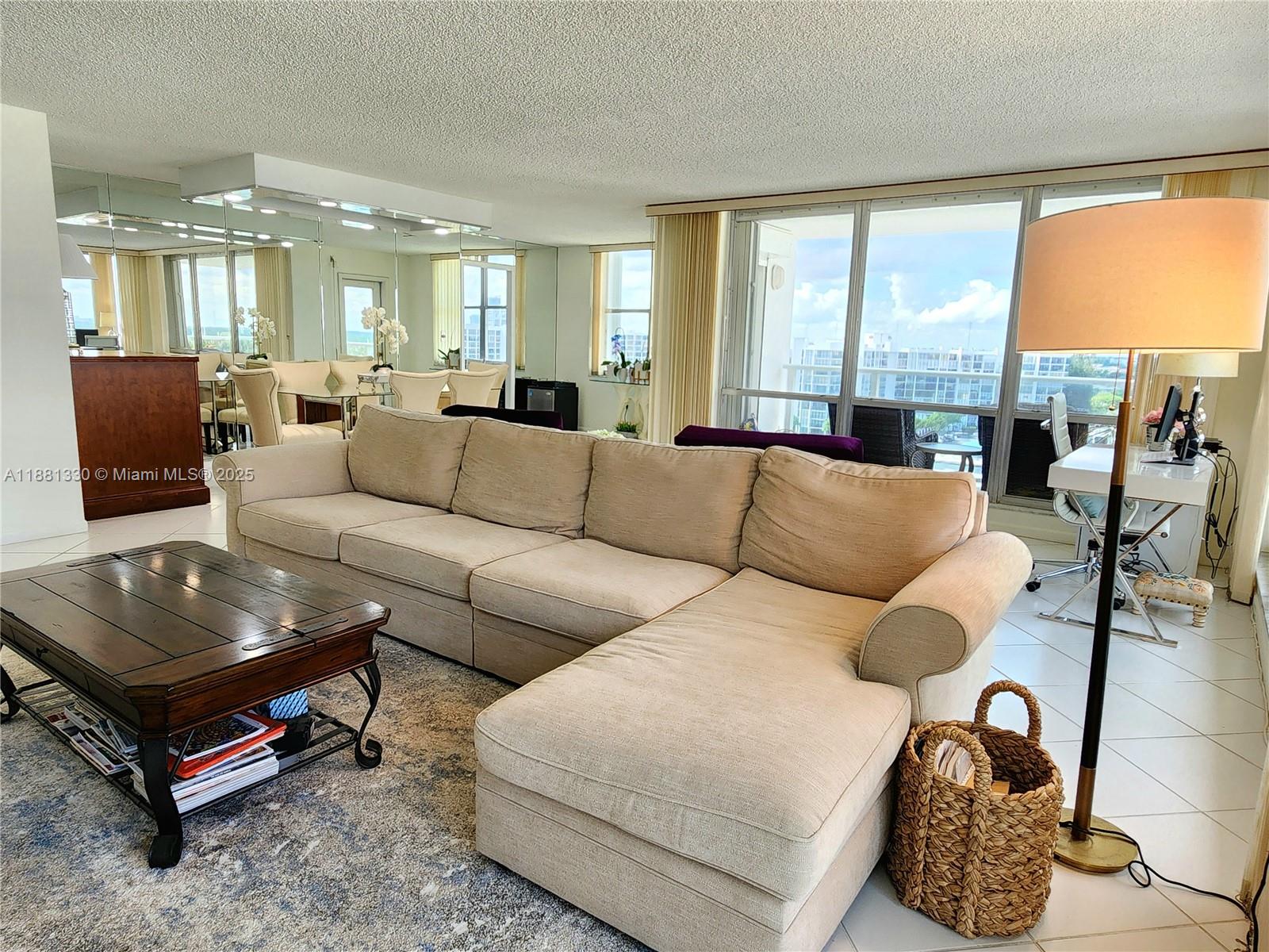 Photo of 2751 Ocean Dr  #1001N, Hollywood, Florida, 33019 - 