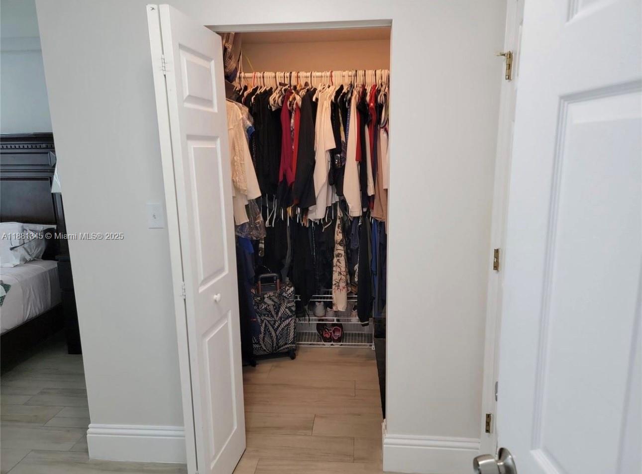 Photo of 140 Dixie Hwy  #519, Hollywood, Florida, 33020 - 