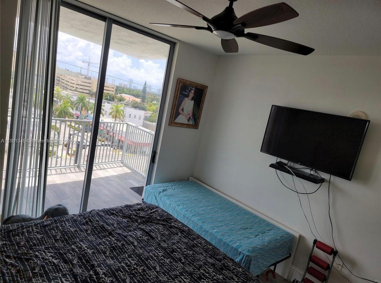 Photo of 140 Dixie Hwy  #519, Hollywood, Florida, 33020 - 