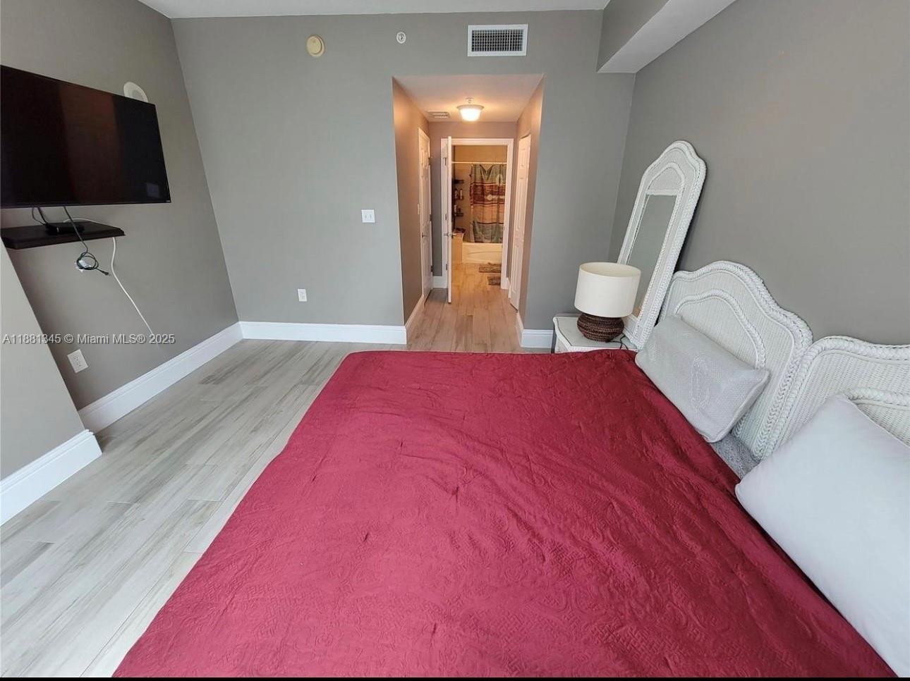 Photo of 140 Dixie Hwy  #519, Hollywood, Florida, 33020 - 
