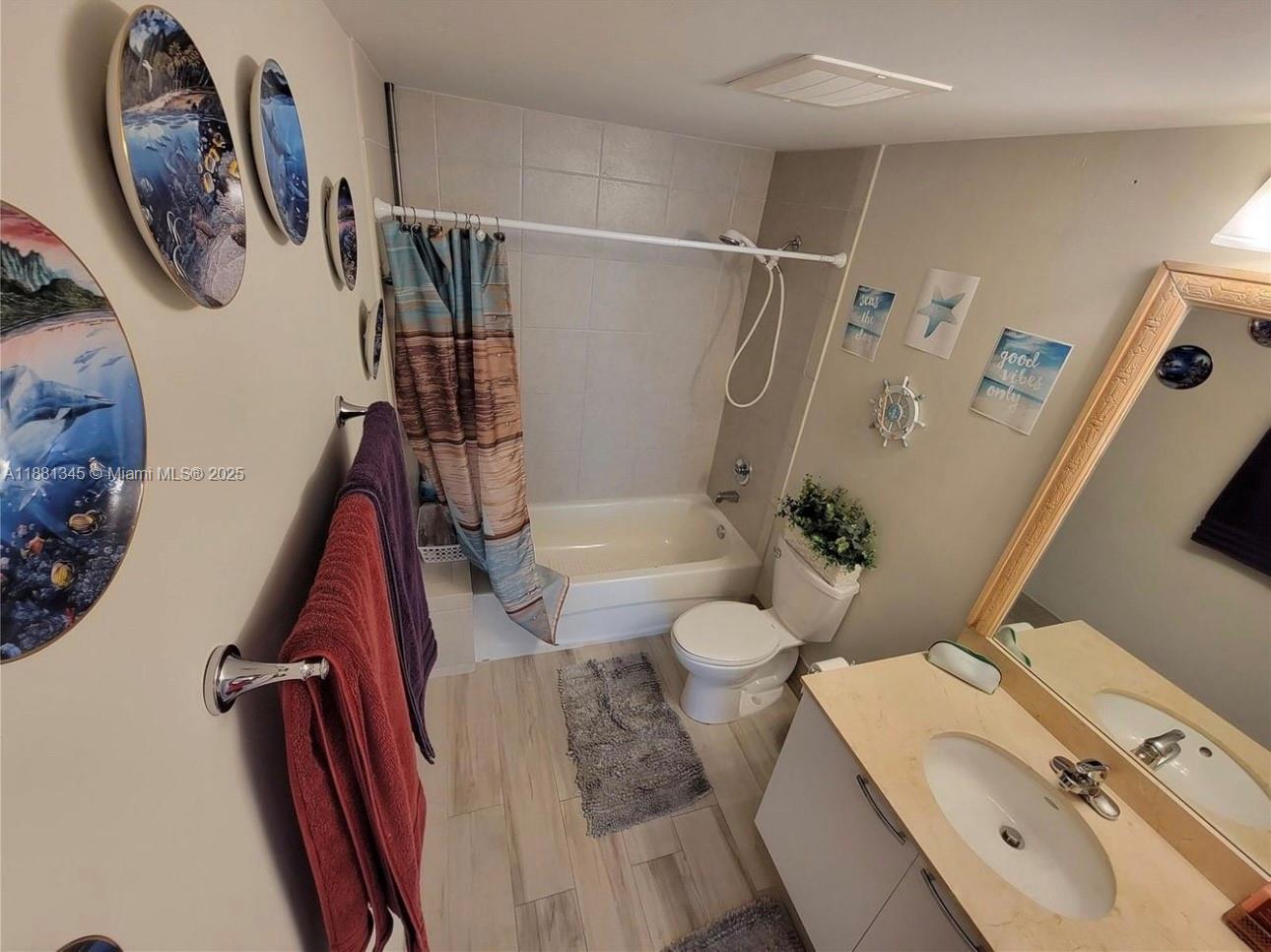 Photo of 140 Dixie Hwy  #519, Hollywood, Florida, 33020 - 