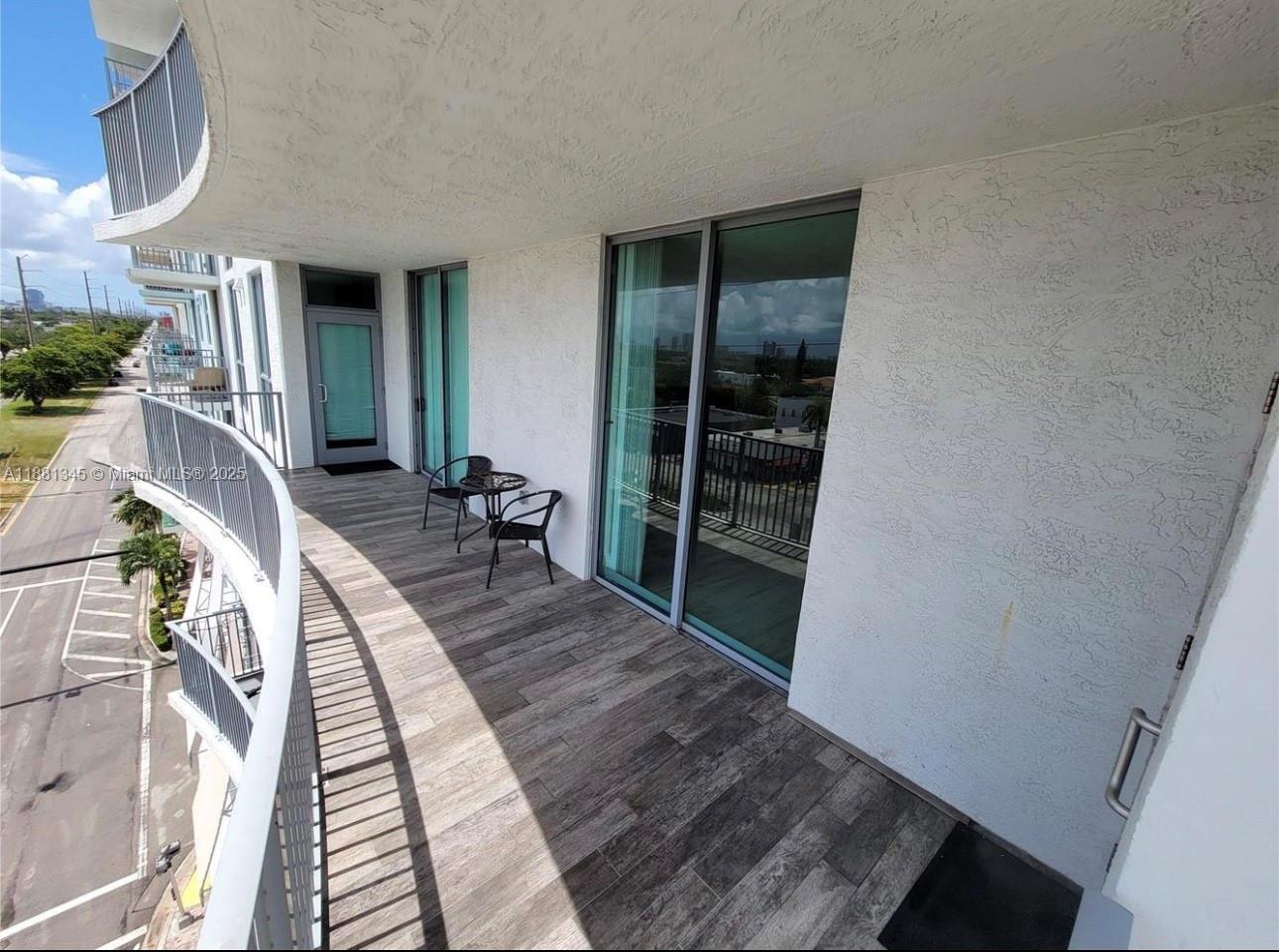 Photo of 140 Dixie Hwy  #519, Hollywood, Florida, 33020 - 