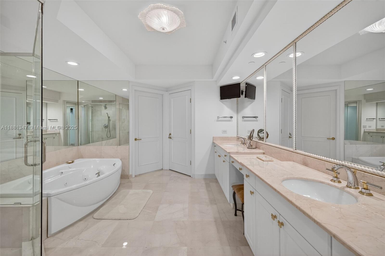 Photo of 3201 183rd St  #1405, Aventura, Florida, 33160 - 