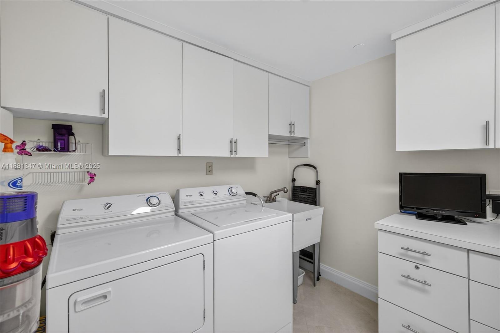 Photo of 3201 183rd St  #1405, Aventura, Florida, 33160 - 