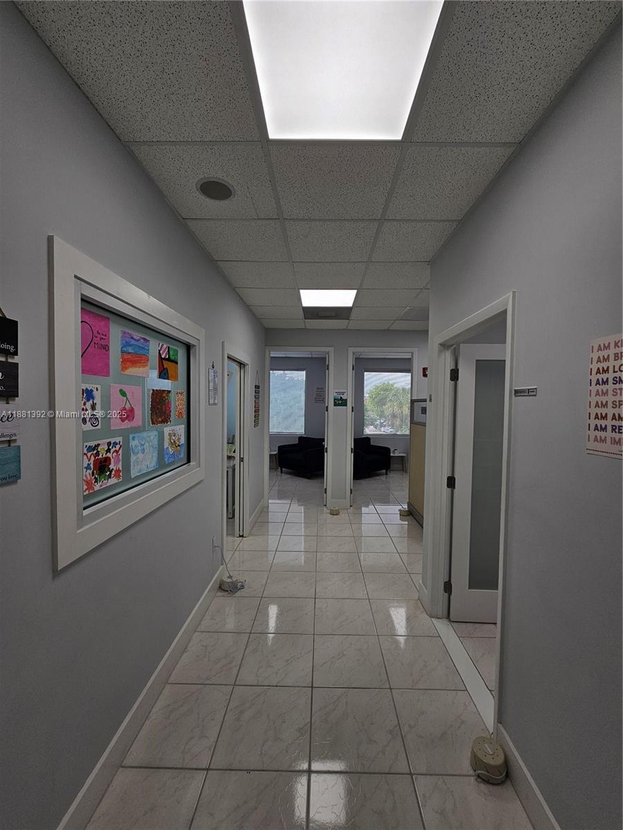 See details 235 & 237 / sq. ft. $ 2025-09-18 0 Photo