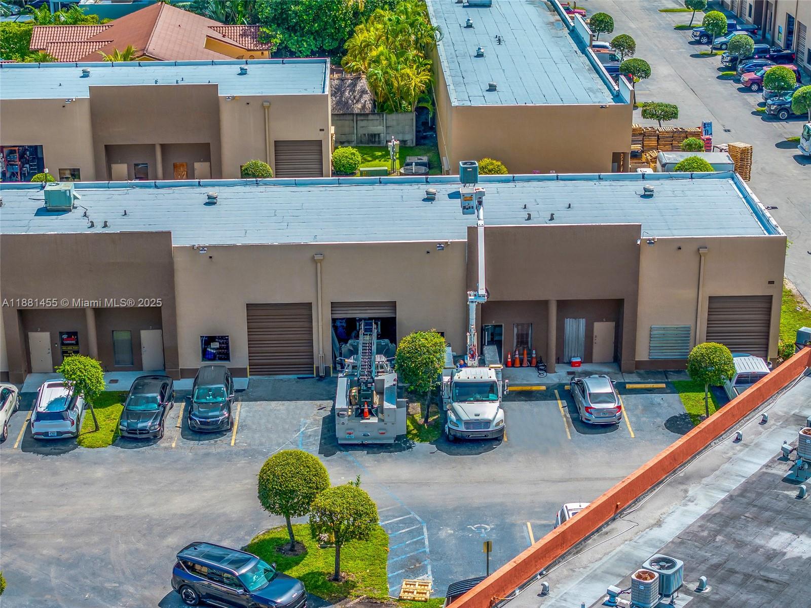 See details C4 / sq. ft. $ 2025-09-19 0 Photo