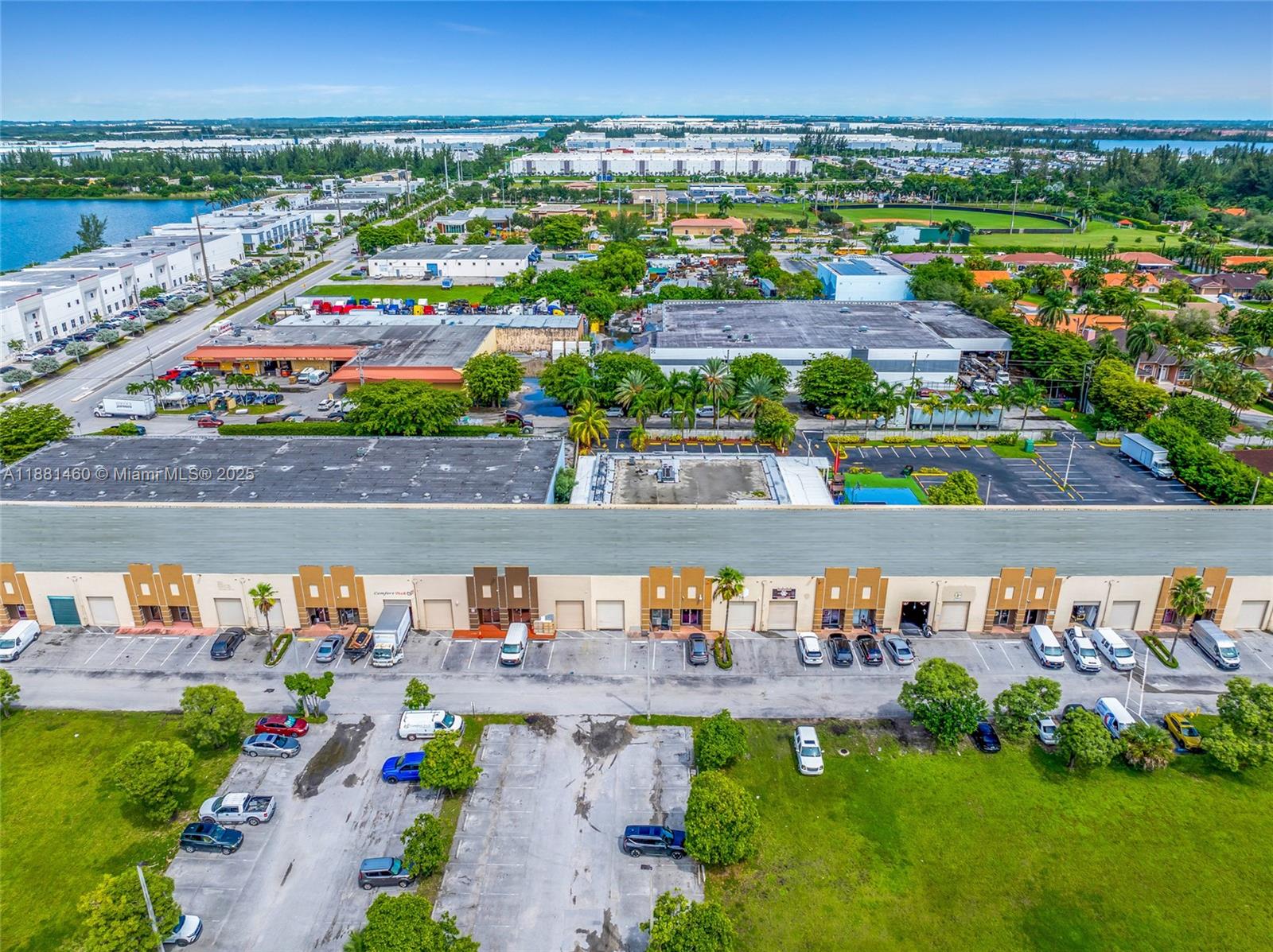 E9  /   sq. ft. $ 2025-09-19 0 Photo