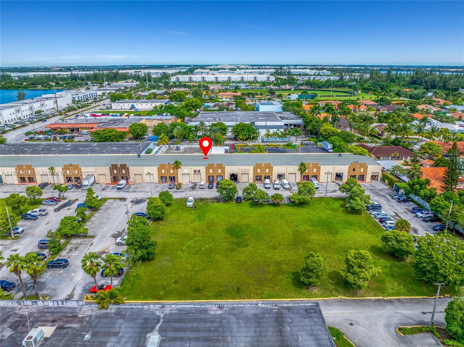 E9  /   sq. ft. $ 2025-09-19 0 Photo