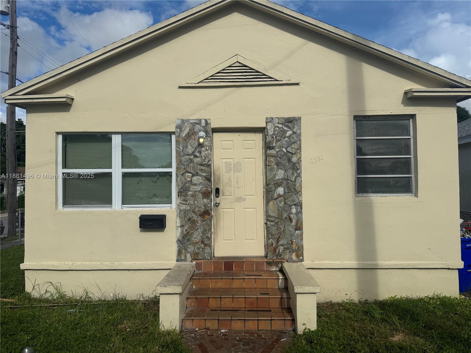 See details / 1772 sq. ft. $ 2025-09-19 0 Photo