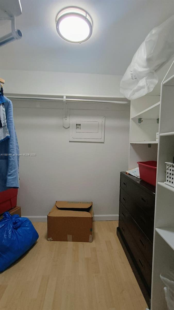 Photo of 3475 Country Club Dr  #408, Aventura, Florida, 33180 - 