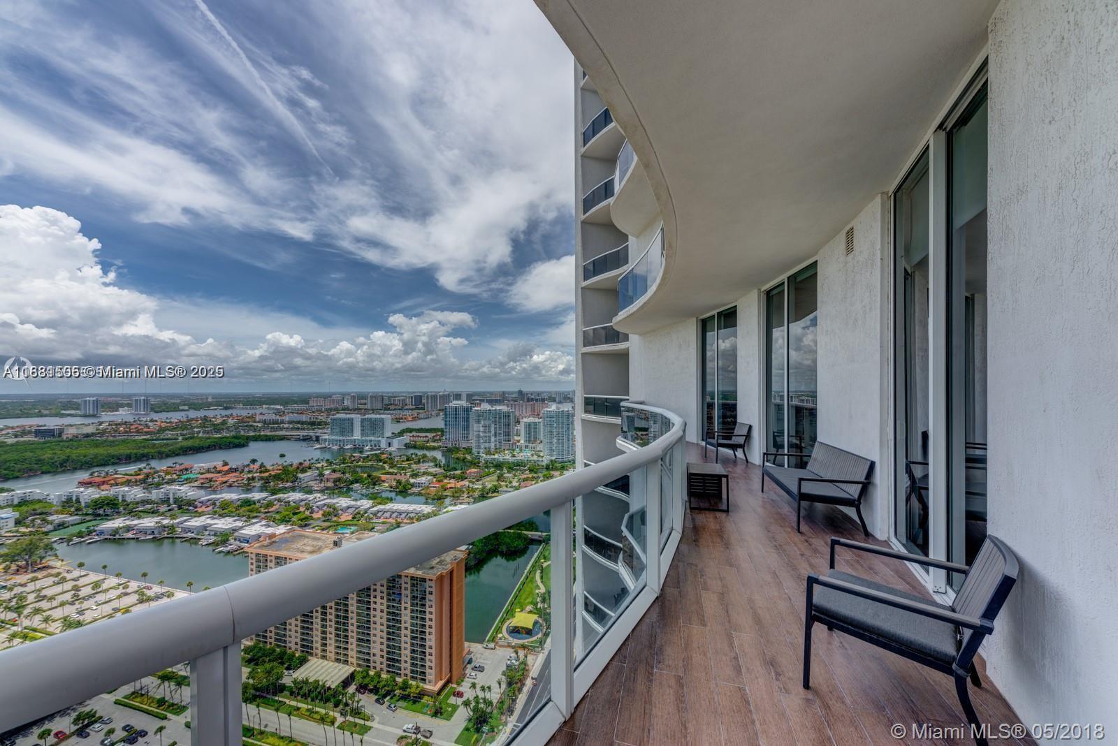Ver detalles 3205 2 / 2 1463 sq. ft. $ 2025-09-19 0 foto