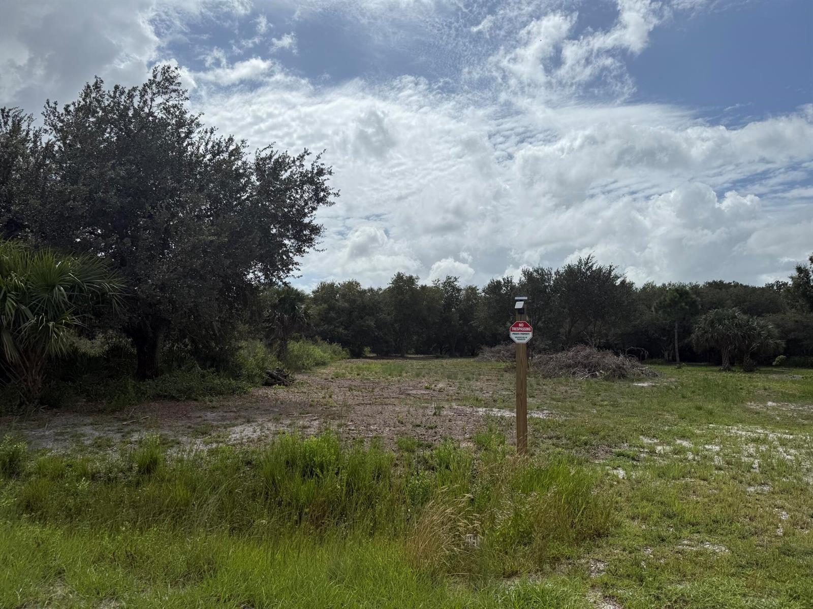   / 0  sq. ft. $ 2026-04-01 0 foto
