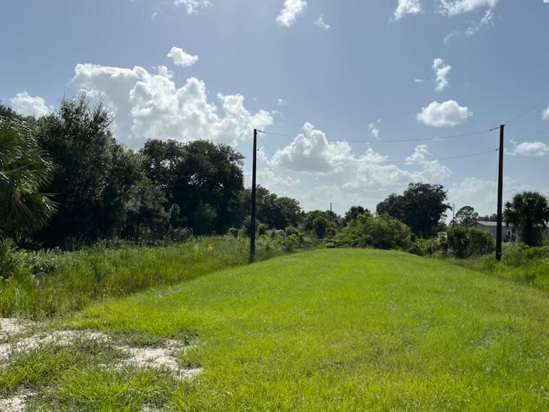  / 0  sq. ft. $ 2026-04-01 0 foto