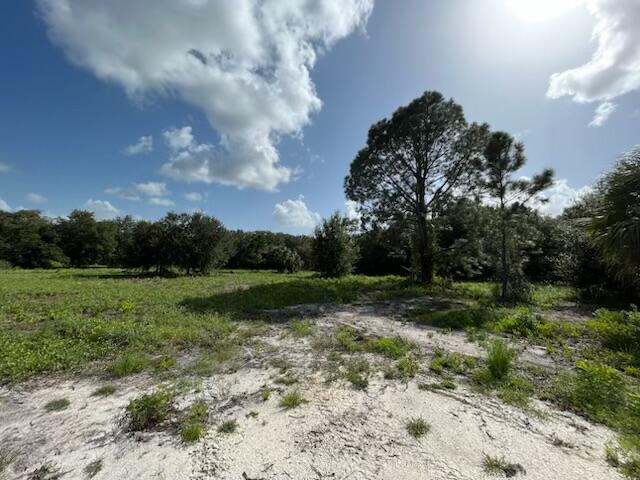   / 0  sq. ft. $ 2026-04-01 0 foto