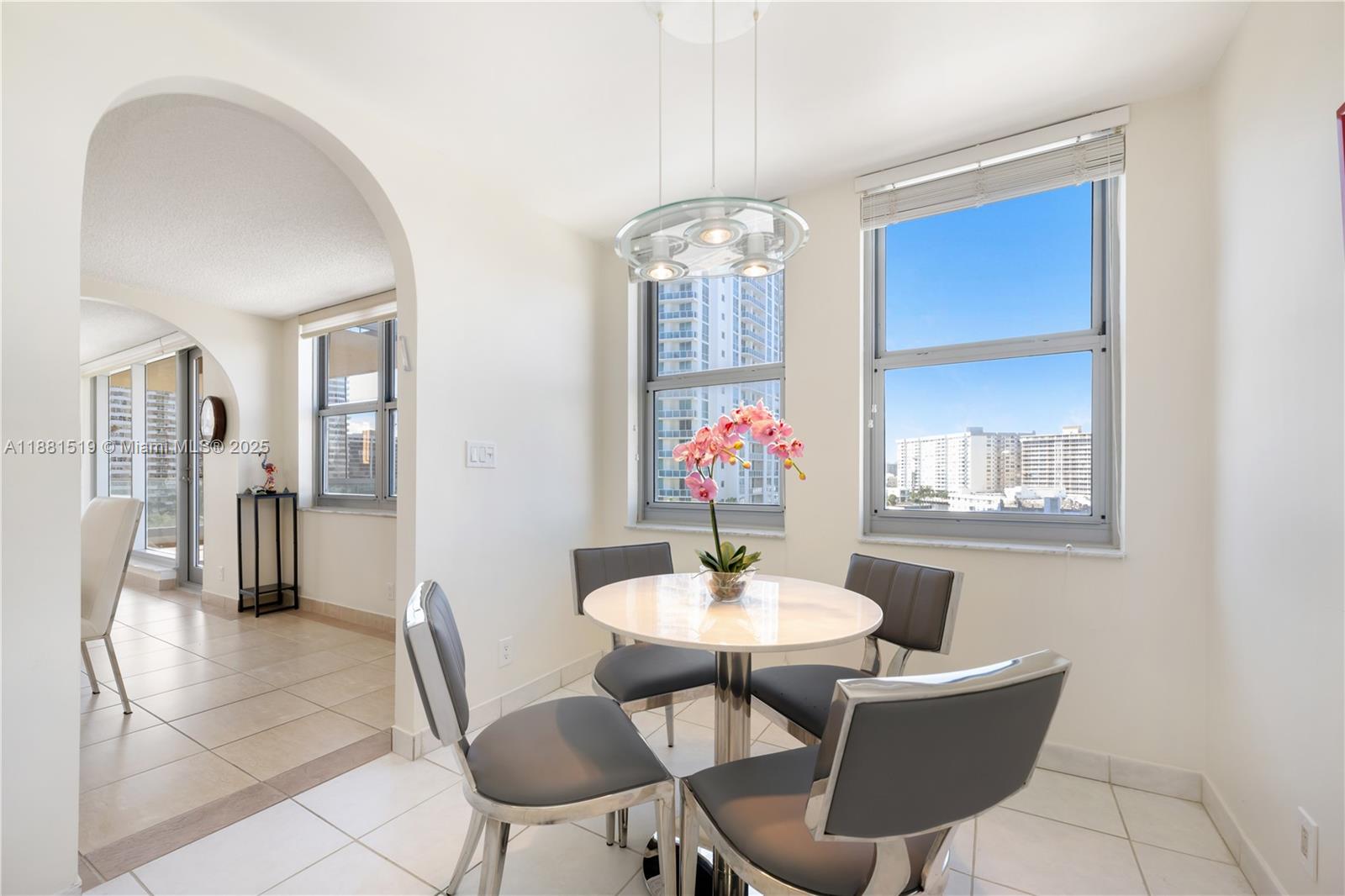 Photo of 1920 Ocean Dr  #7A, Hallandale Beach, Florida, 33009 - 