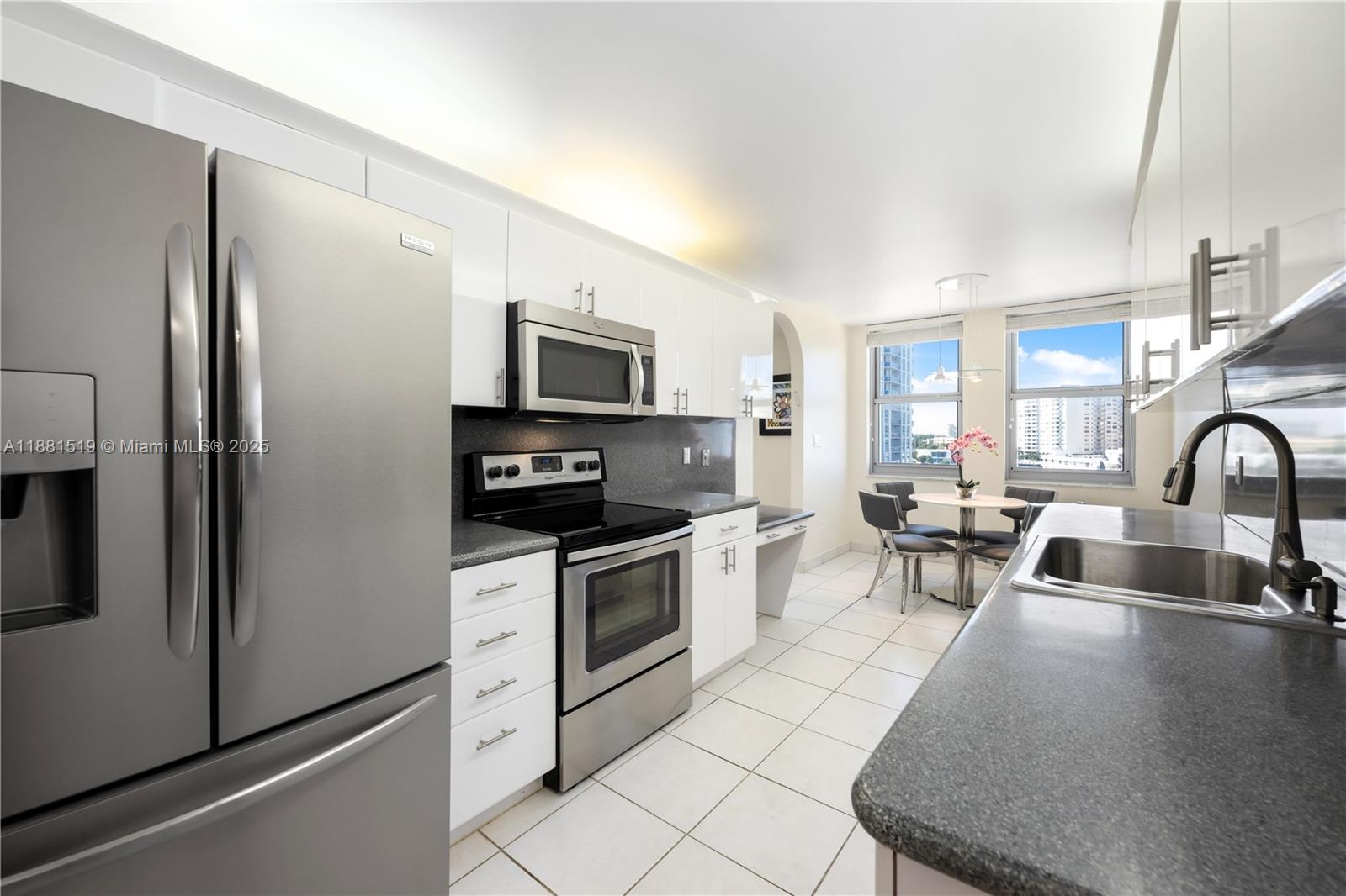 Photo of 1920 Ocean Dr  #7A, Hallandale Beach, Florida, 33009 - 