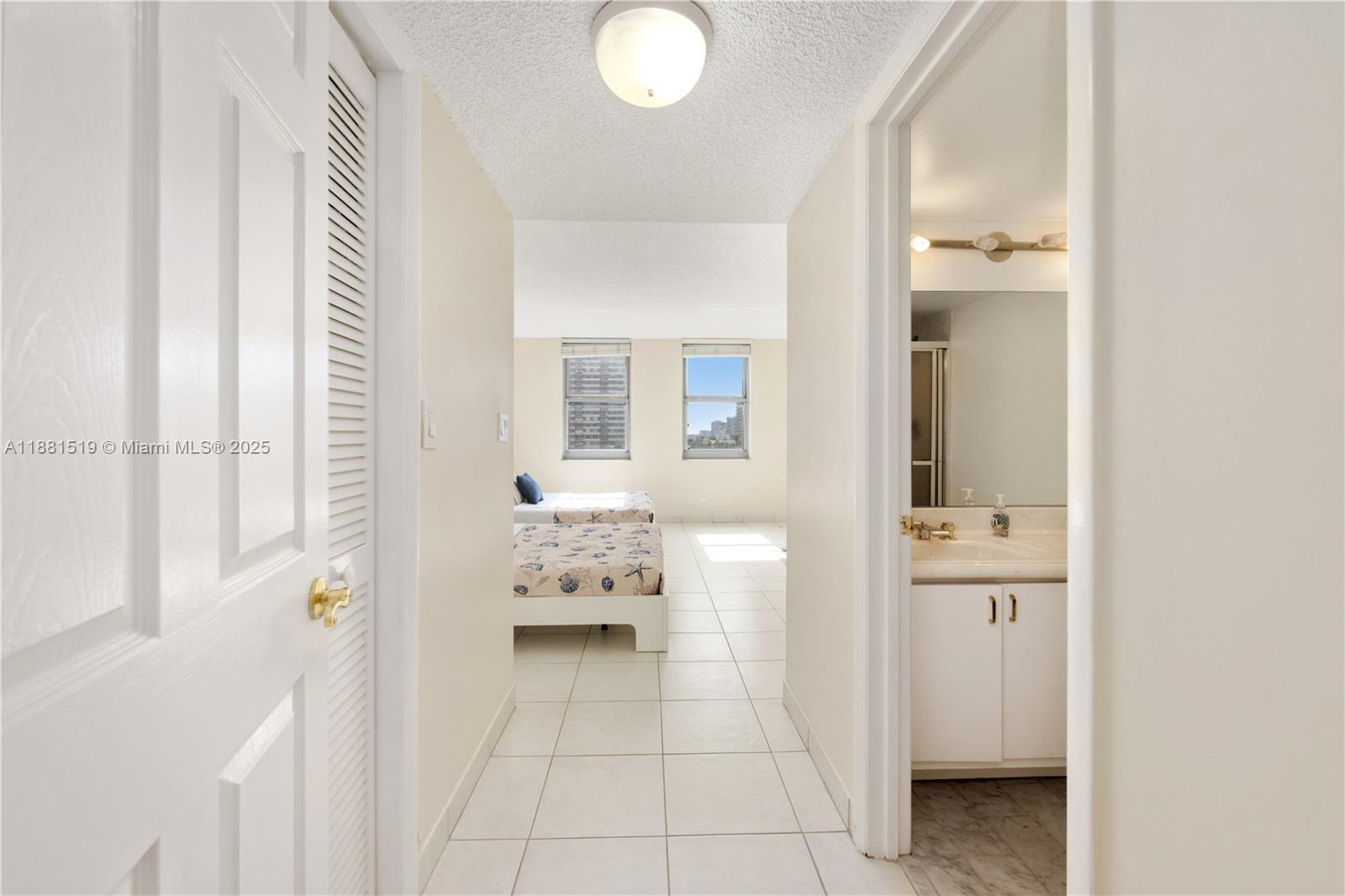 Photo of 1920 Ocean Dr  #7A, Hallandale Beach, Florida, 33009 - 