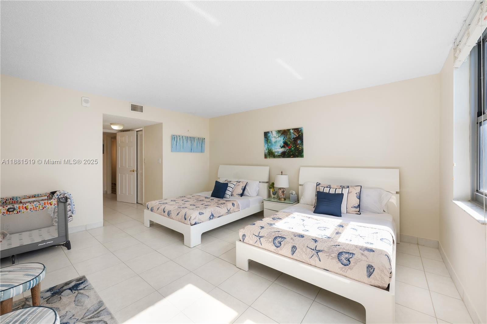 Photo of 1920 Ocean Dr  #7A, Hallandale Beach, Florida, 33009 - 