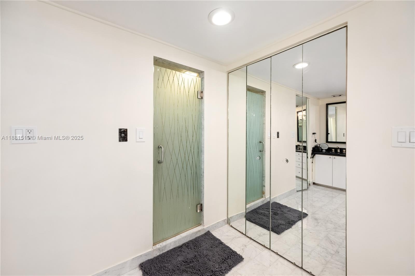 Photo of 1920 Ocean Dr  #7A, Hallandale Beach, Florida, 33009 - 