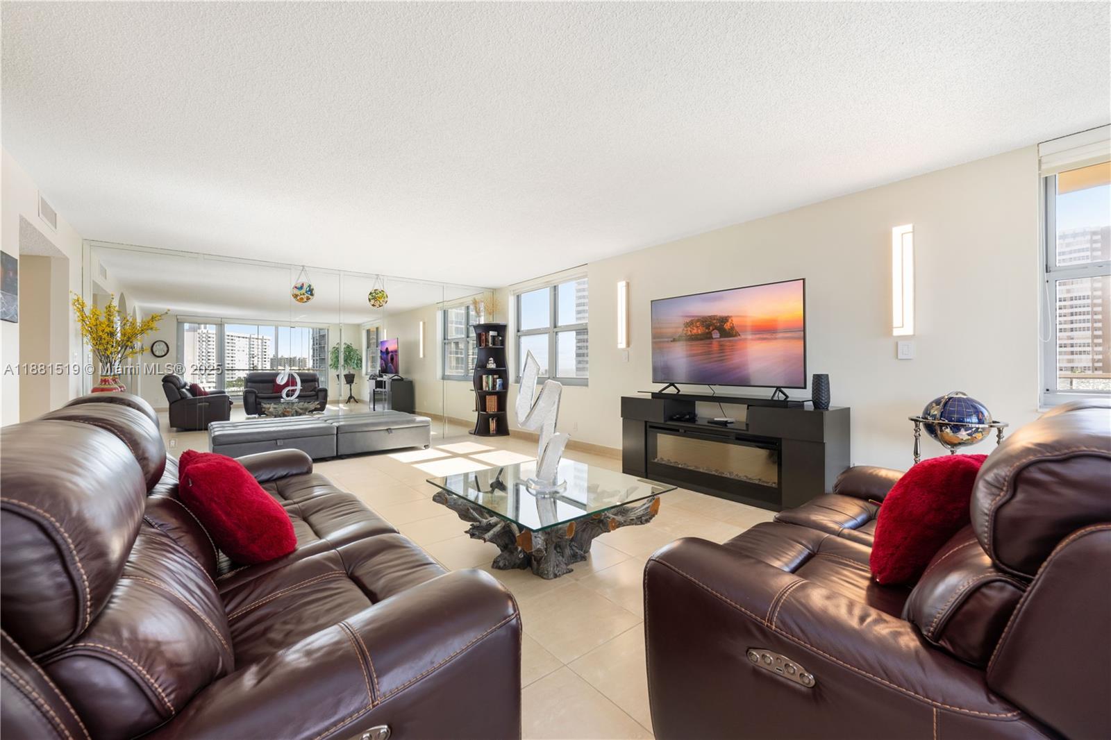 Photo of 1920 Ocean Dr #7A, Hallandale Beach, Florida, 33009 -