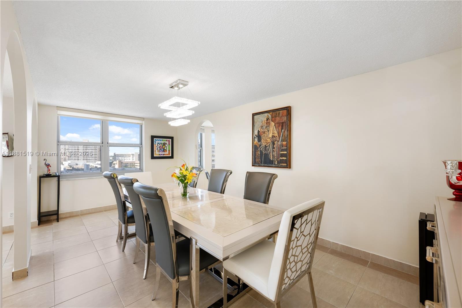 Photo of 1920 Ocean Dr  #7A, Hallandale Beach, Florida, 33009 - 