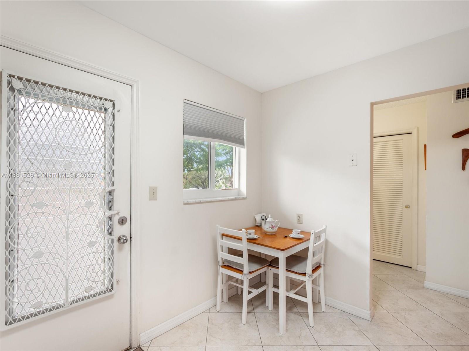 Photo of 1001 14th Ave  #207, Hallandale Beach, Florida, 33009 - 