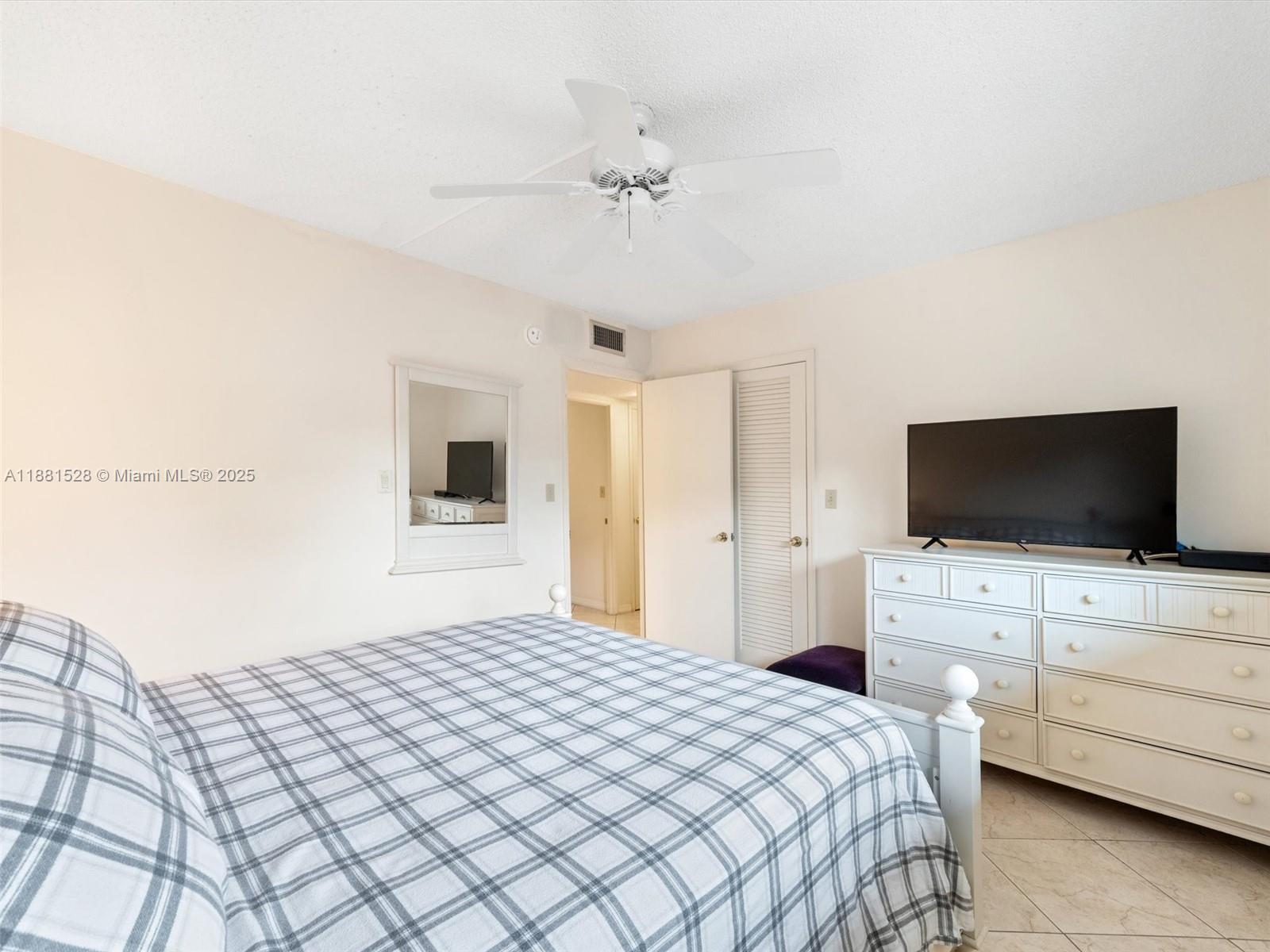 Photo of 1001 14th Ave  #207, Hallandale Beach, Florida, 33009 - 