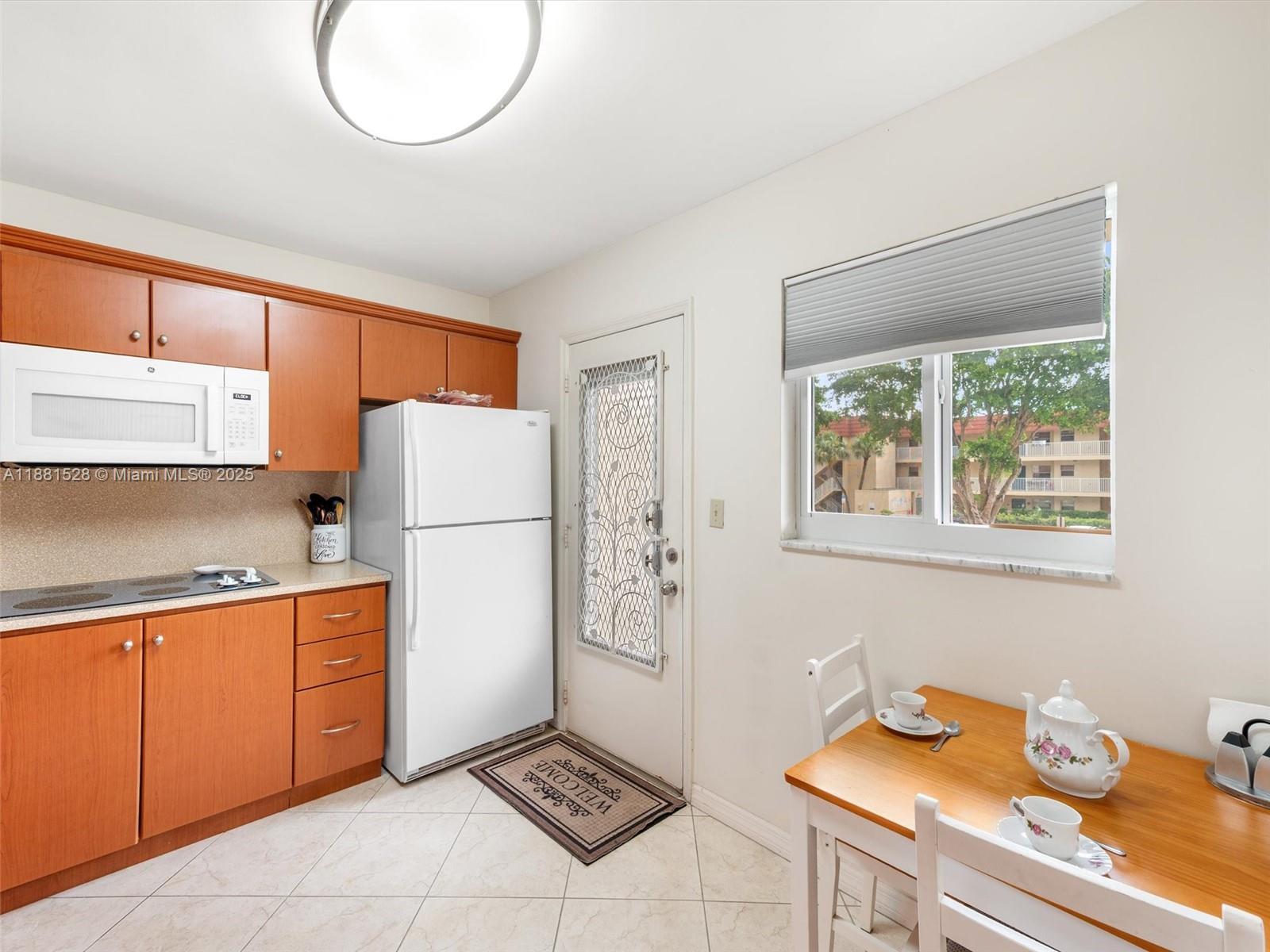 Photo of 1001 14th Ave  #207, Hallandale Beach, Florida, 33009 - 