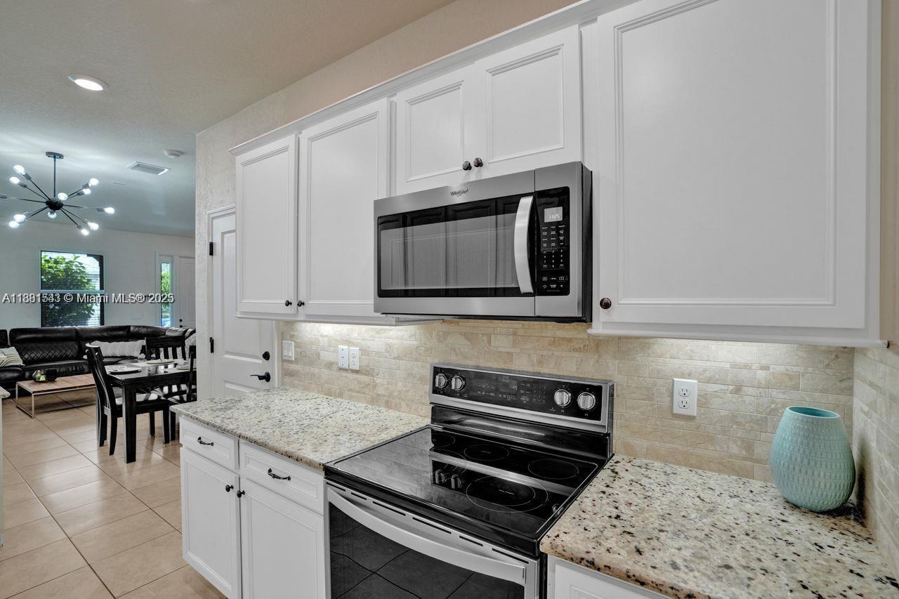 5060 3 / 3 1421 sq. ft. $ 2025-09-19 0 Photo