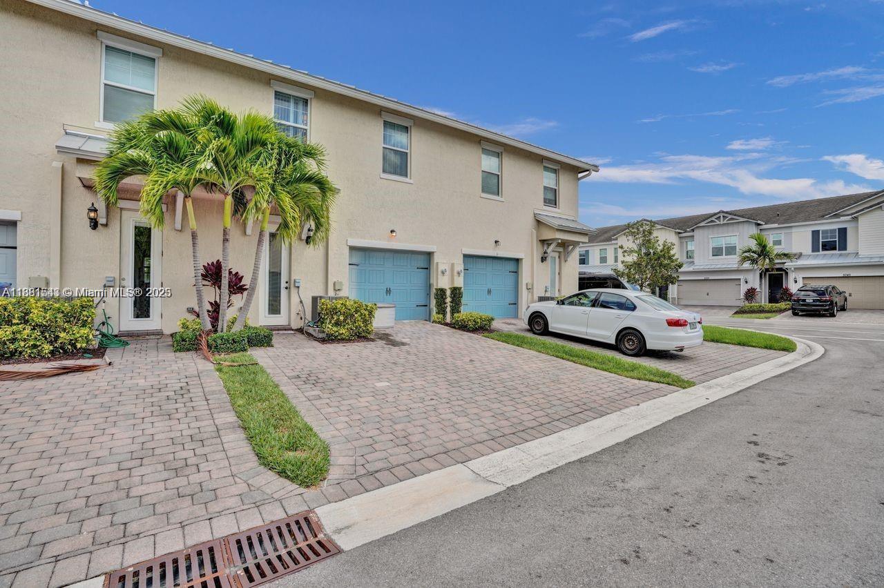 5060 3 / 3 1421 sq. ft. $ 2025-09-19 0 Photo