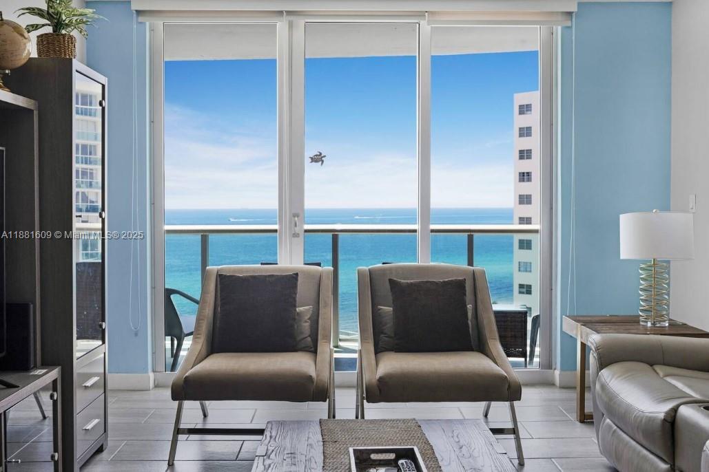 Photo of 3801 Ocean Dr  #11N, Hollywood, Florida, 33019 - 