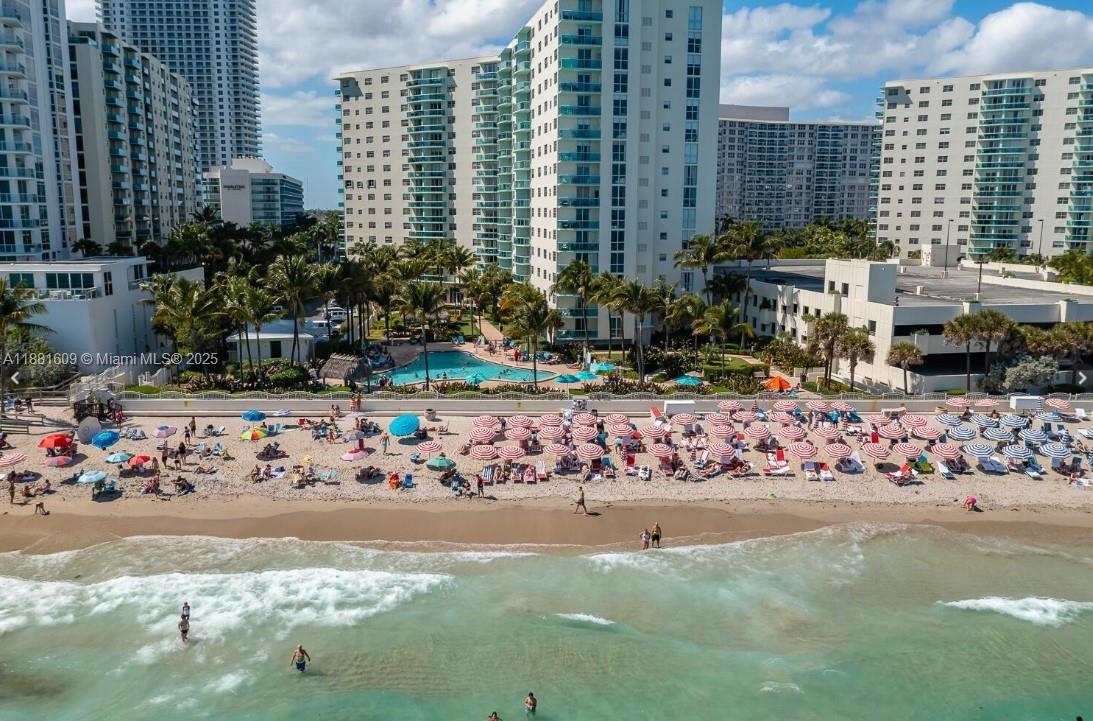 Photo of 3801 Ocean Dr  #11N, Hollywood, Florida, 33019 - 