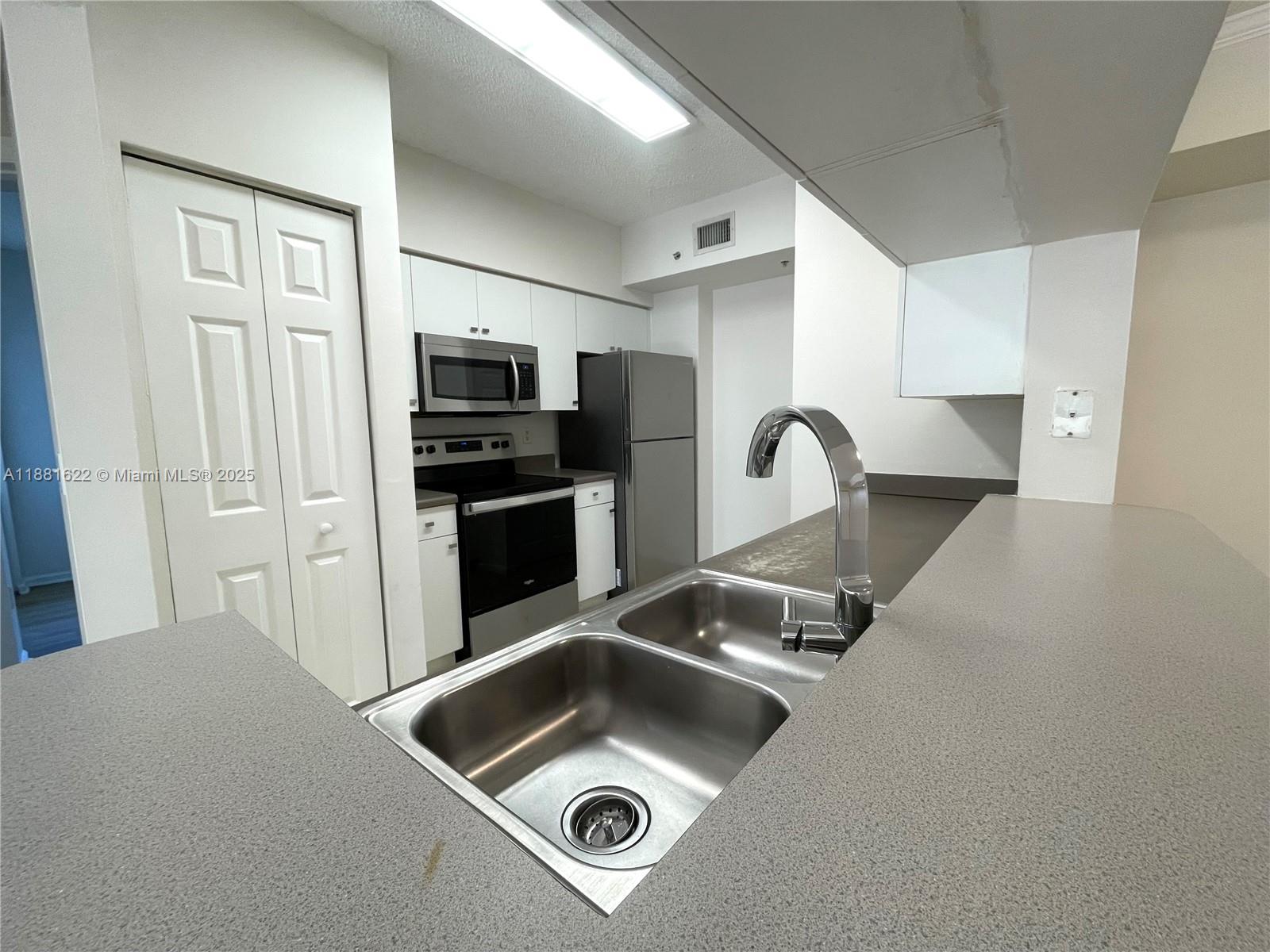Photo of 17125 Bay Rd  #3305, Sunny Isles Beach, Florida, 33160 - 