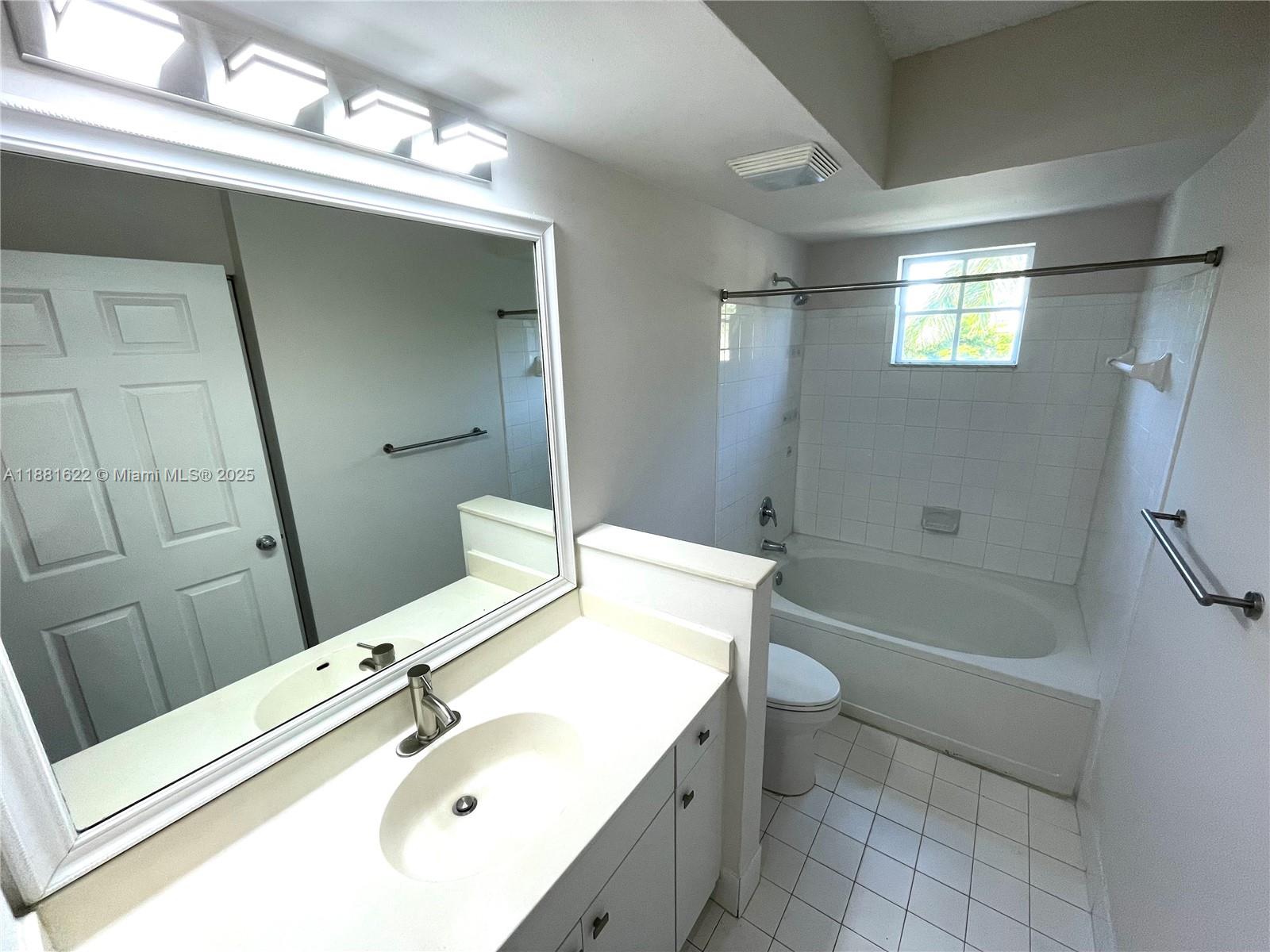 Photo of 17125 Bay Rd  #3305, Sunny Isles Beach, Florida, 33160 - 