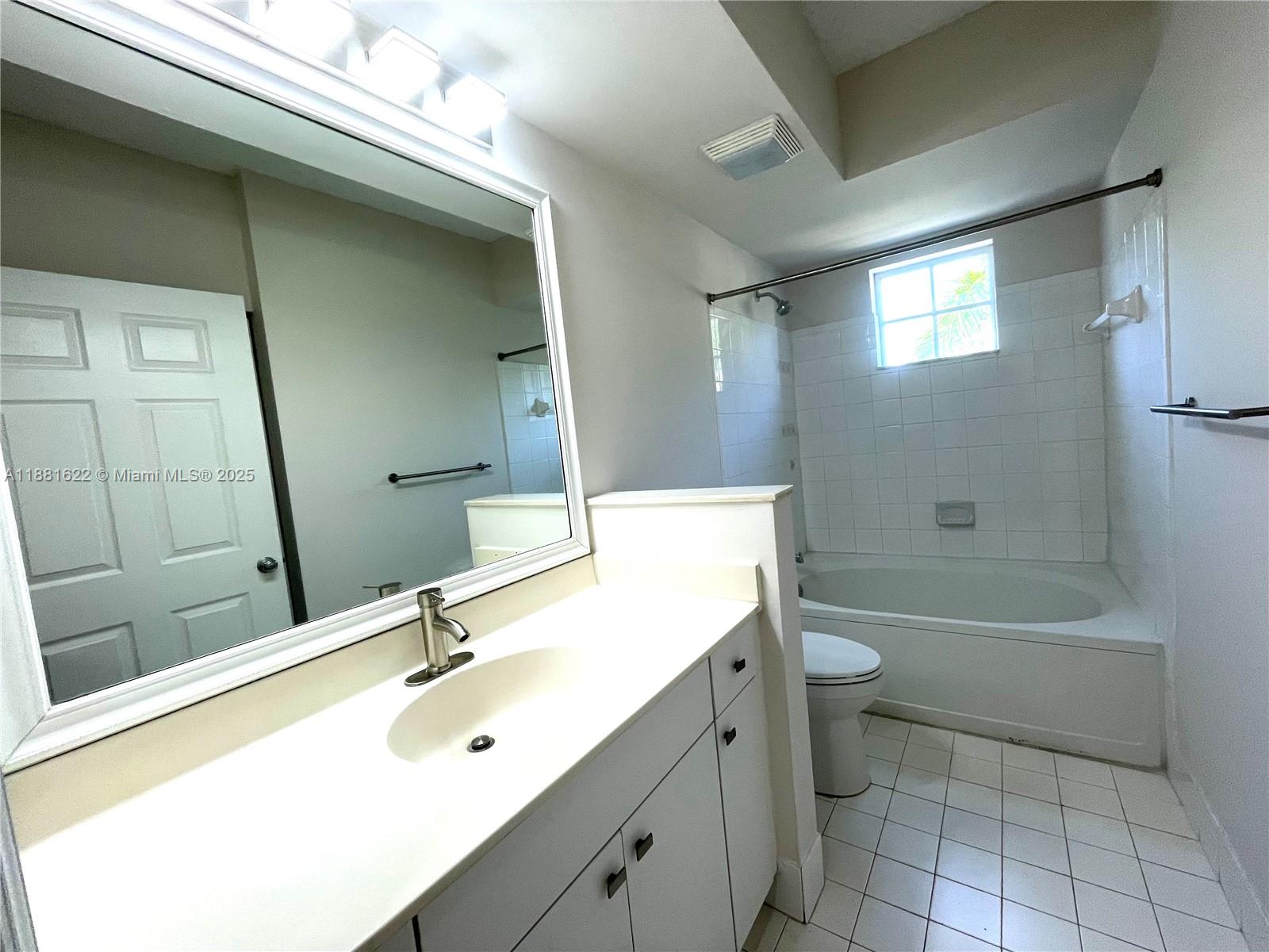 Photo of 17125 Bay Rd  #3305, Sunny Isles Beach, Florida, 33160 - 