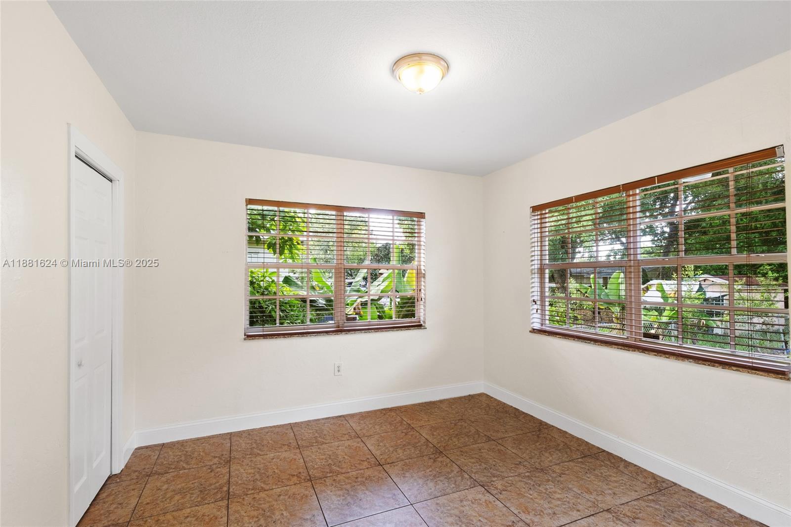   /  1191 sq. ft. $ 2025-10-04 0 Photo
