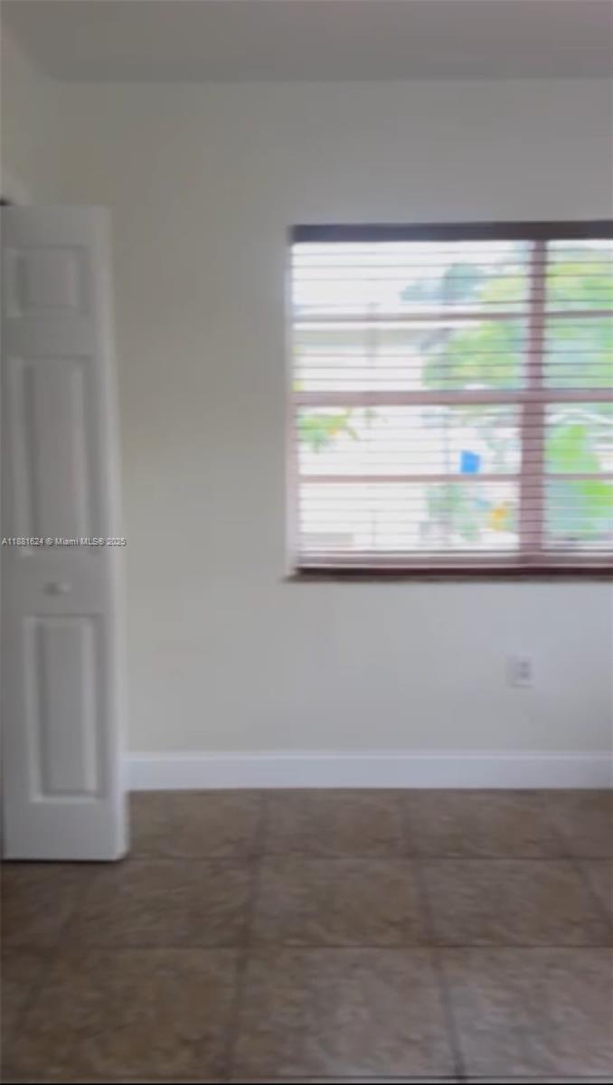 See details / 1191 sq. ft. $ 2025-09-19 0 Photo