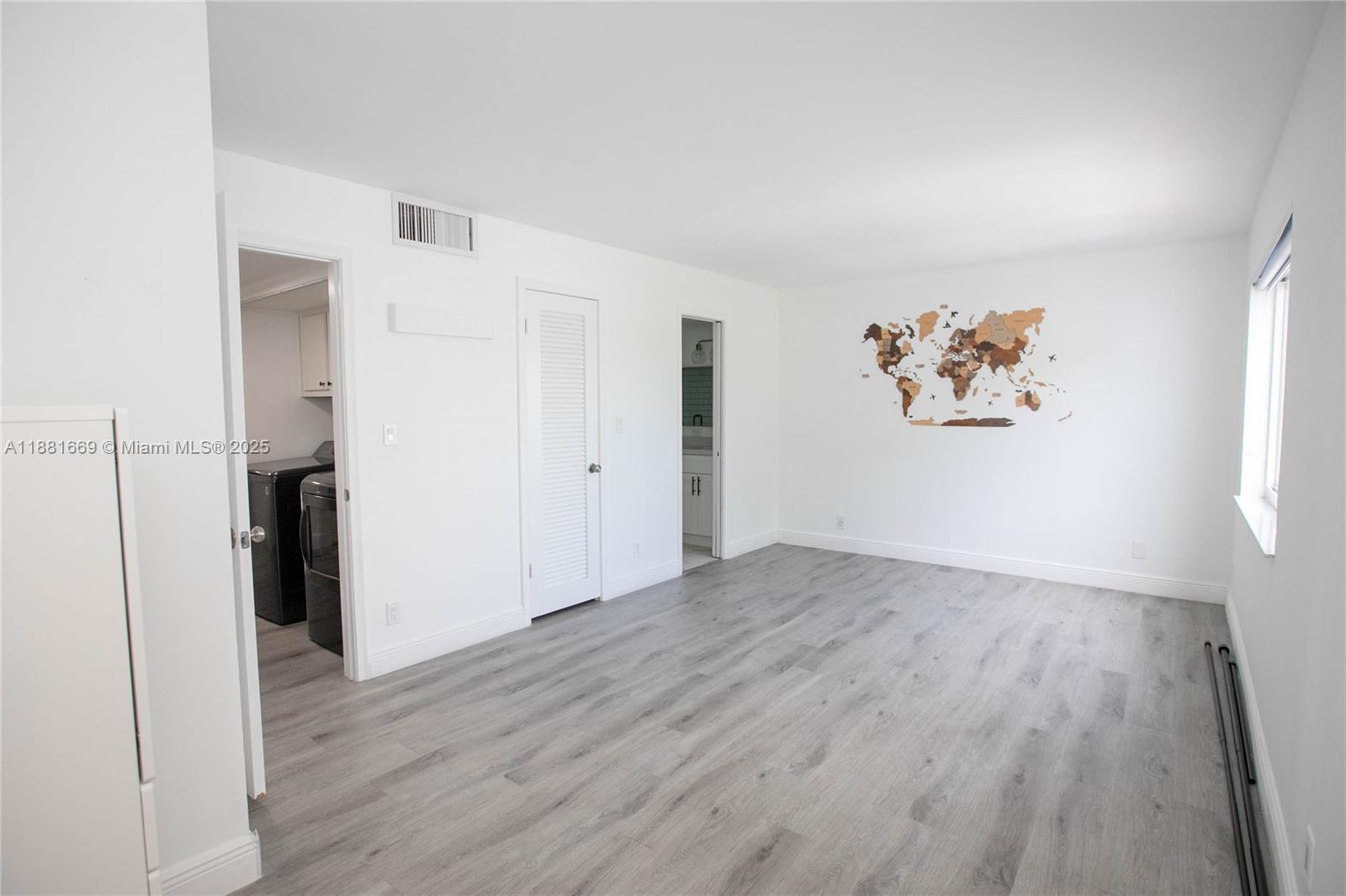 Photo of   , Hallandale Beach, Florida, 33009 - 