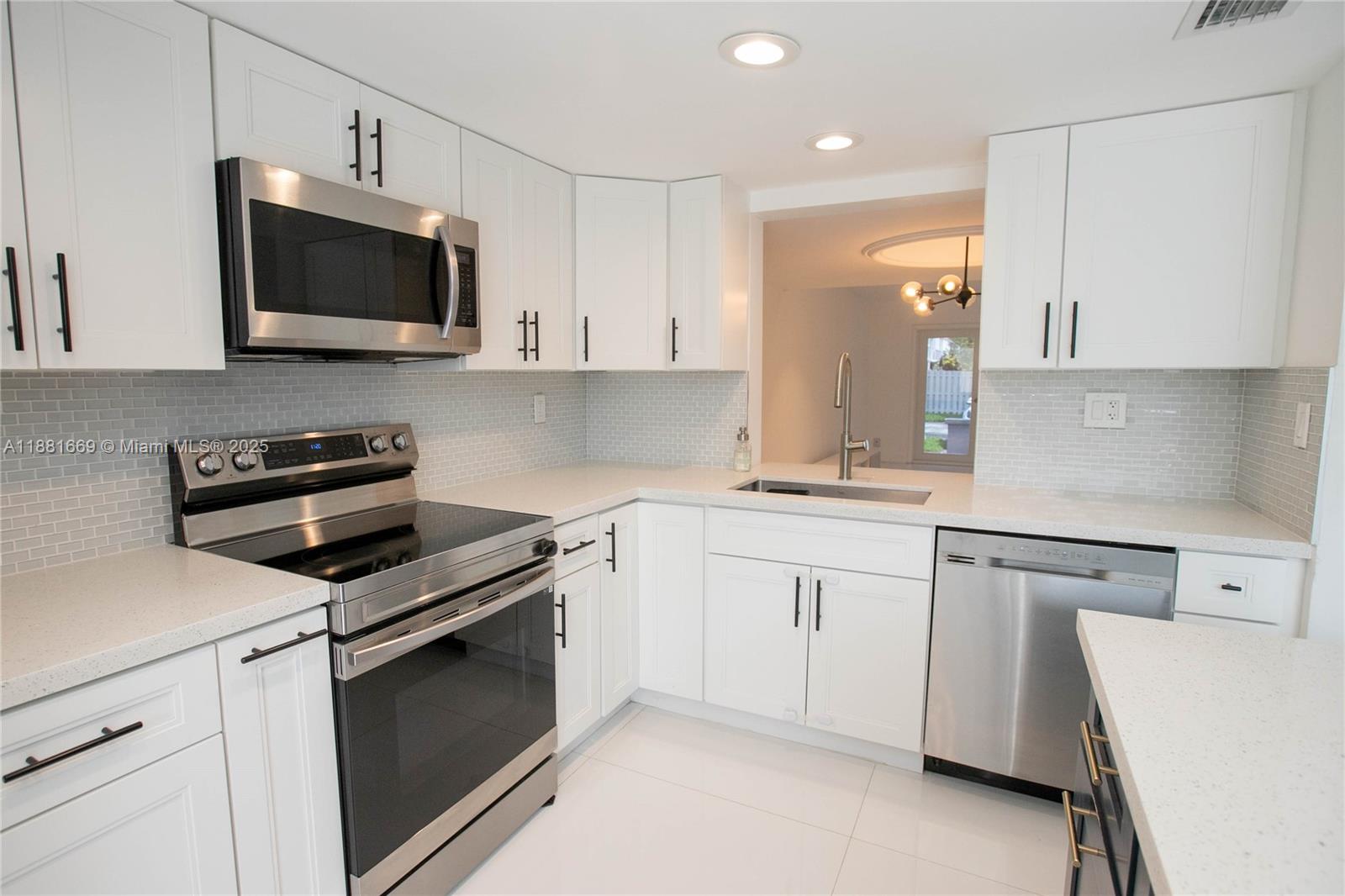 Photo of , Hallandale Beach, Florida, 33009 -