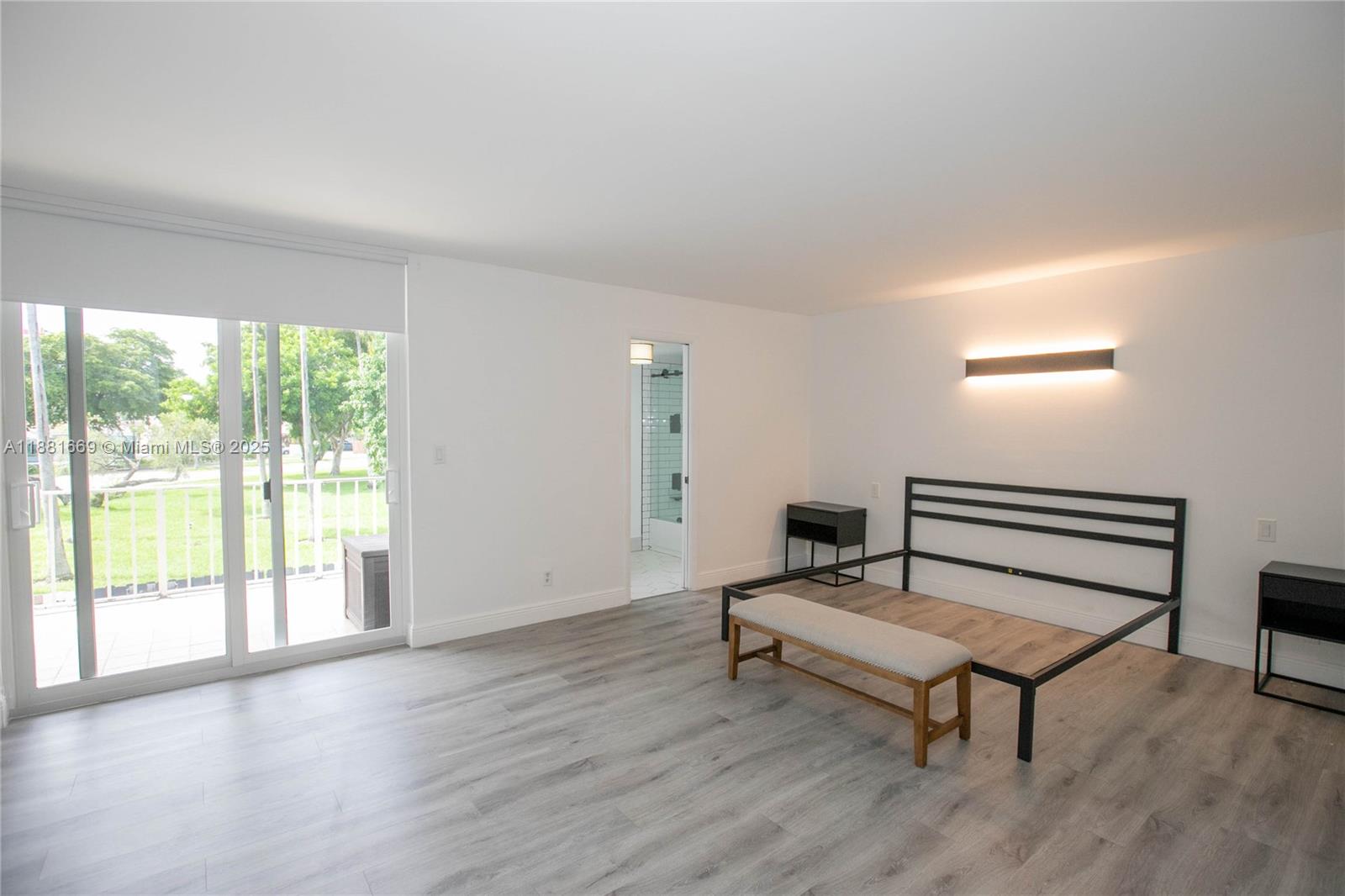 Photo of   , Hallandale Beach, Florida, 33009 - 