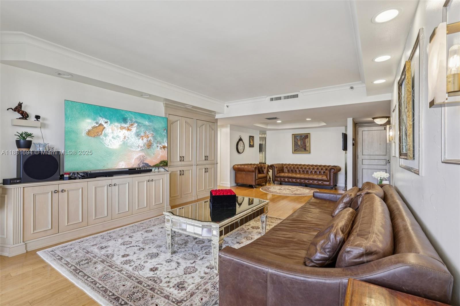 Photo of 20191 Country Club Dr  #1102, Aventura, Florida, 33180 - 